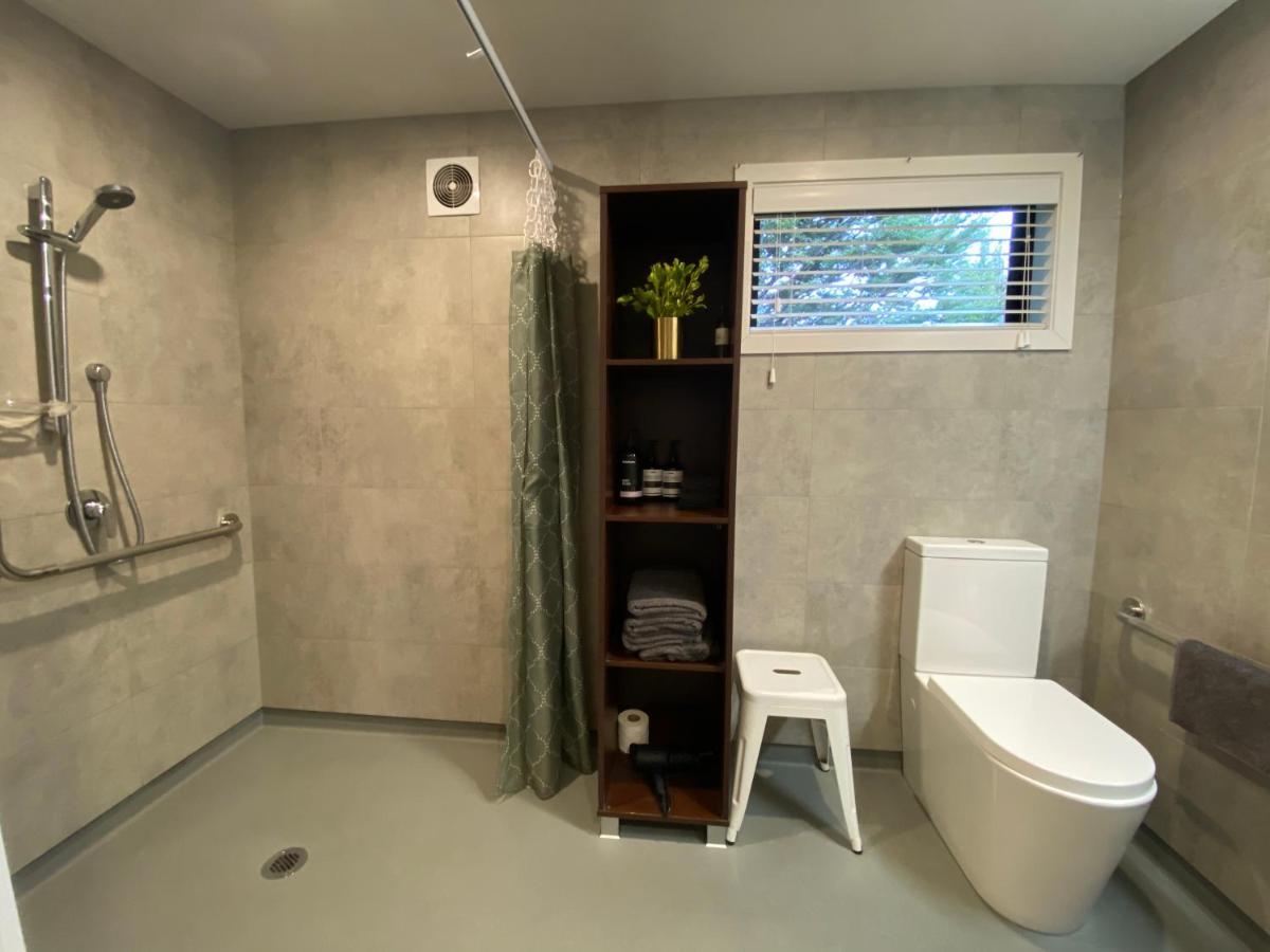 Black Beech House With Stunning Outdoor Bath 레이크 테카포 외부 사진